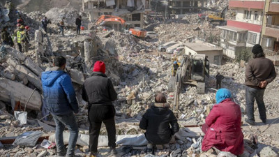 Deprem bölgesinde 'işten çıkarma yasağı' ve 'kısa çalışma ödeneği'. Resmi Gazete’de yayımlandı