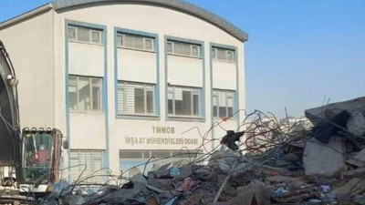 Kahramanmaraş İnşaat Mühendisleri Odası’nın neden yıkılmadığı açıklandı. Okuduğunuzda bu felaketi kimin yaptığını anlayacaksınız