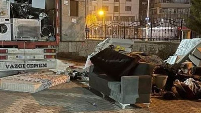 Ev eşyası taşıyan kamyondan 190 kilogram esrar çıktı