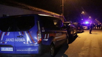 Köy kahvehanesini taradı, 2 kişi hayatını kaybetti