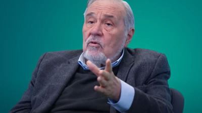 İlber Ortaylı’dan GSM operatörlerine sert sözler: Mahkum edilmeliler