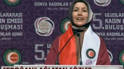 AKP'li isim eline süpürge almadan başkanlığa yükseldi. Arif Kocabıyık paylaştı