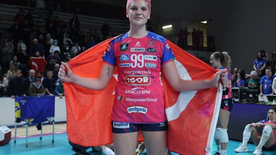 Ebrar Karakurt'un yeni takımı belli oldu. Servet kazanacak