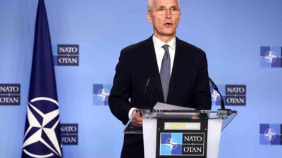Stoltenberg: Finlandiya ve İsveç'in temmuza kadar NATO'ya üye olmasını hedefliyor