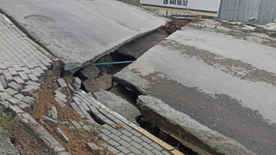 İstanbul daha şimdiden çökmeye başladı. Hemen ekipler sevk edildi