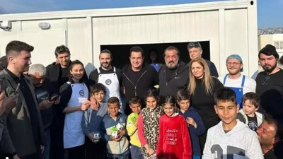 Acun Ilıcalı deprem bölgesinde MasterChef ekibini ziyaret etti