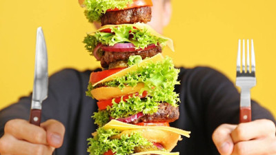 Kendinizi hep aç hissetmenizin nedeni belli oldu