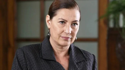 Vahide Perçin'e sahte hesap şoku. "Lütfen itibar etmeyiniz"