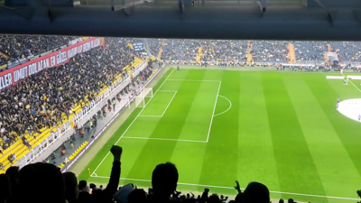 Fenerbahçe tribünlerinden ''Hükümet istifa'' tezahüratı