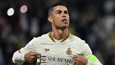 Ronaldo coştu bir kere. Golleri sıraladı, Al Nassr farklı kazandı