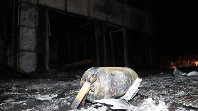 Akaryakıt istasyonu alev alev yandı