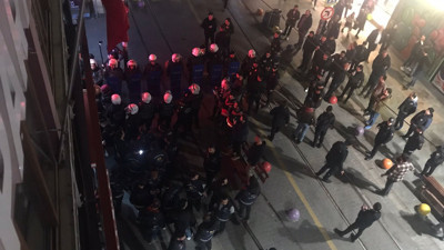 Kızılay'ın Ahbap'a çadır satmasını protesto etmek isteyenler gözaltına alındı
