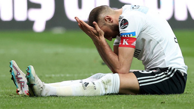 Cenk Tosun Süper Lig kariyerinde bir ilki yaşadı