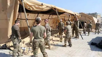 ABD askerleri Kahramanmaraş'ta sahra hastanesi kuruyor: Hükümet çağırdı biz de geldik