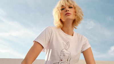 Didem Soydan ''Bunları söylemek suç olamaz'' diyerek sitem etti. Kızılay çadırlarının AHBAP'a satılmasına sessiz kalmadı