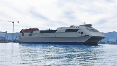 Süheyla Sultan Gemisi afetzedeler için hareket etti