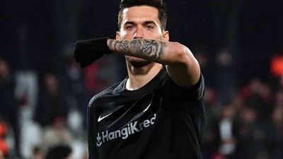 Kulübü Ümraniyespor'un tersini yaptı. Umut Nayir isyan etti