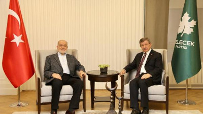 Karamollaoğlu, 13'üncü toplantı öncesi Davutoğlu'nu ziyaret etti