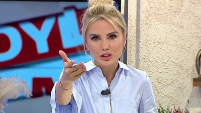 Ece Erken'den çarpıcı Kızılay sorusu. Bize enayi muamelesi mi yaptı