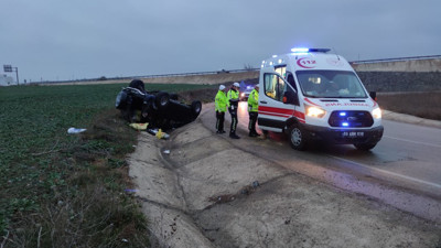 Tekirdağ'da araç takla attı: 2 yaralı