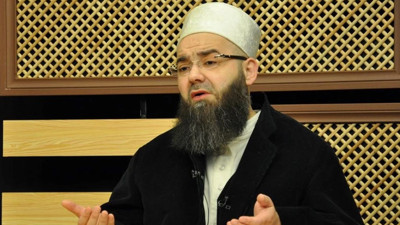 Cübbeli Ahmet eski Diyanet İşleri Başkanını vatan haini ilan etti