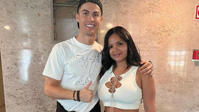 Cristiano Ronaldo'ya Venezuelalı güzelden bomba suçlama. ''Benimle cinsel ilişkiye girdi''
