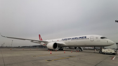 THY'nin 400. uçağı ilk uçuşunu depremzedeler için havalandı