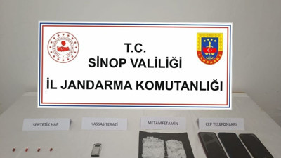 Sinop'ta aracın bardaklığından metamfetamin çıktı