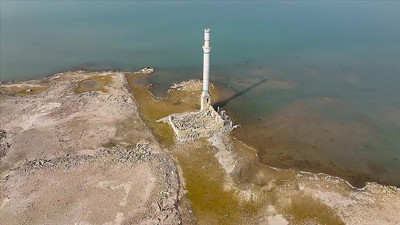 Barajlar kurudu bu görüntüler ortaya çıktı