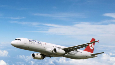 THY uçağı kargo bölümünden gelen koku nedeniyle acilen İstanbul'a döndü. Havada 'koku' dolu anlar