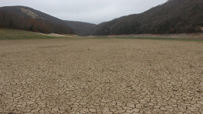 Kimse bu tehlikenin farkında değil. İlla deprem gibi kolonların yıkılması mı gerekiyor?