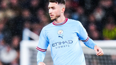 Laporte Barcelona'yı istiyor