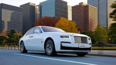 Dünyada sadece 12 adet üretildi. Bu aracın birini Türk aldı fiyatı dudak uçuklattı