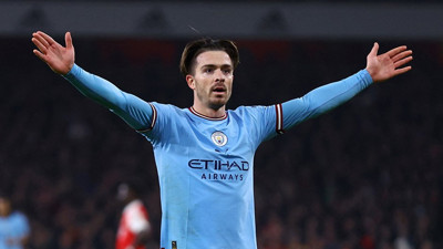 Manchester City'nin yıldızı Jack Grealish rekora koşuyor