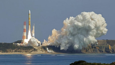 Japonya'nın gözlem uydusu taşıyan roketi fırlatma girişimi başarısız oldu