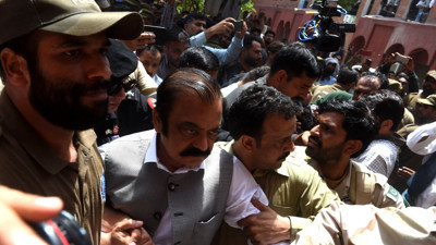 Pakistan İçişleri Bakanı hakkında tutuklama kararı