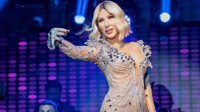 60 yaşındaki Seda Sayan bu kez bakın neresine estetik yaptırdı. ‘Barbie Bebek’e özendi