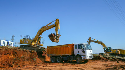 Evler fahiş fiyattan yapılacak depremzedelere ödetilecek. Yapılacak yeni konutlarda deprem vurgunu başladı