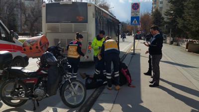 Motosikletli kuryenin feci kazası