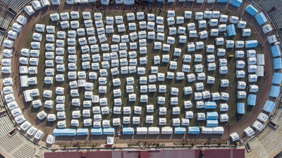 Çadırkentte hükümeti eleştiren depremzede kadından kan donduran sözler. Deprem bölgesinde skandal