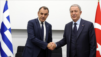 Bakan Akar, Yunanistan Savunma Bakanı ile görüştü