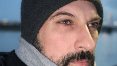 Tarkan "Acısı dün gibi içimde" diyerek son halini paylaştı. Sosyal medyaya geri döndü