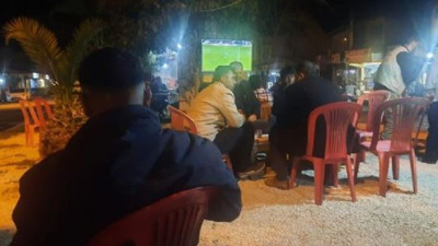 Refüjü kıraathane yaptı