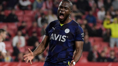 Enner Valencia'yı Ekvador basını topa tuttu