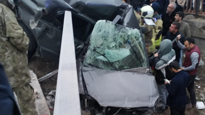 Baba ve oğlunu hayattan koparan kaza