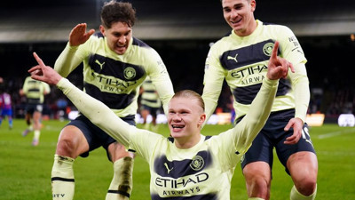 Manchester City'i Erling Haaland kurtardı