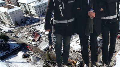 Deprem bölgesinde yıkılan binalarla ilgili 279 tutuklama