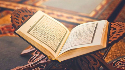 Alak suresinin Türkçe anlamı nedir?