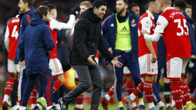 Mikel Arteta: Beğenmeyen kiliseye gitsin