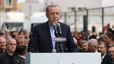 Erdoğan: Deprem bölgesine sel olduk aktık